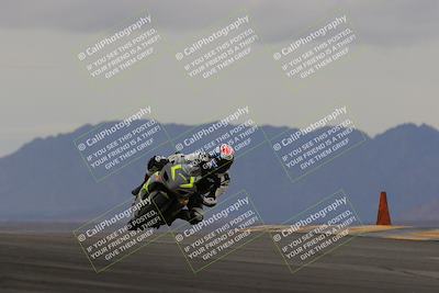 media/Jan-15-2023-SoCal Trackdays (Sun) [[c1237a034a]]/Turn 9 (2pm)/